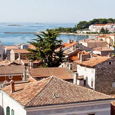 In With Terrace, Air Conditioning, Wifi, Washing Machine Apartment Porec